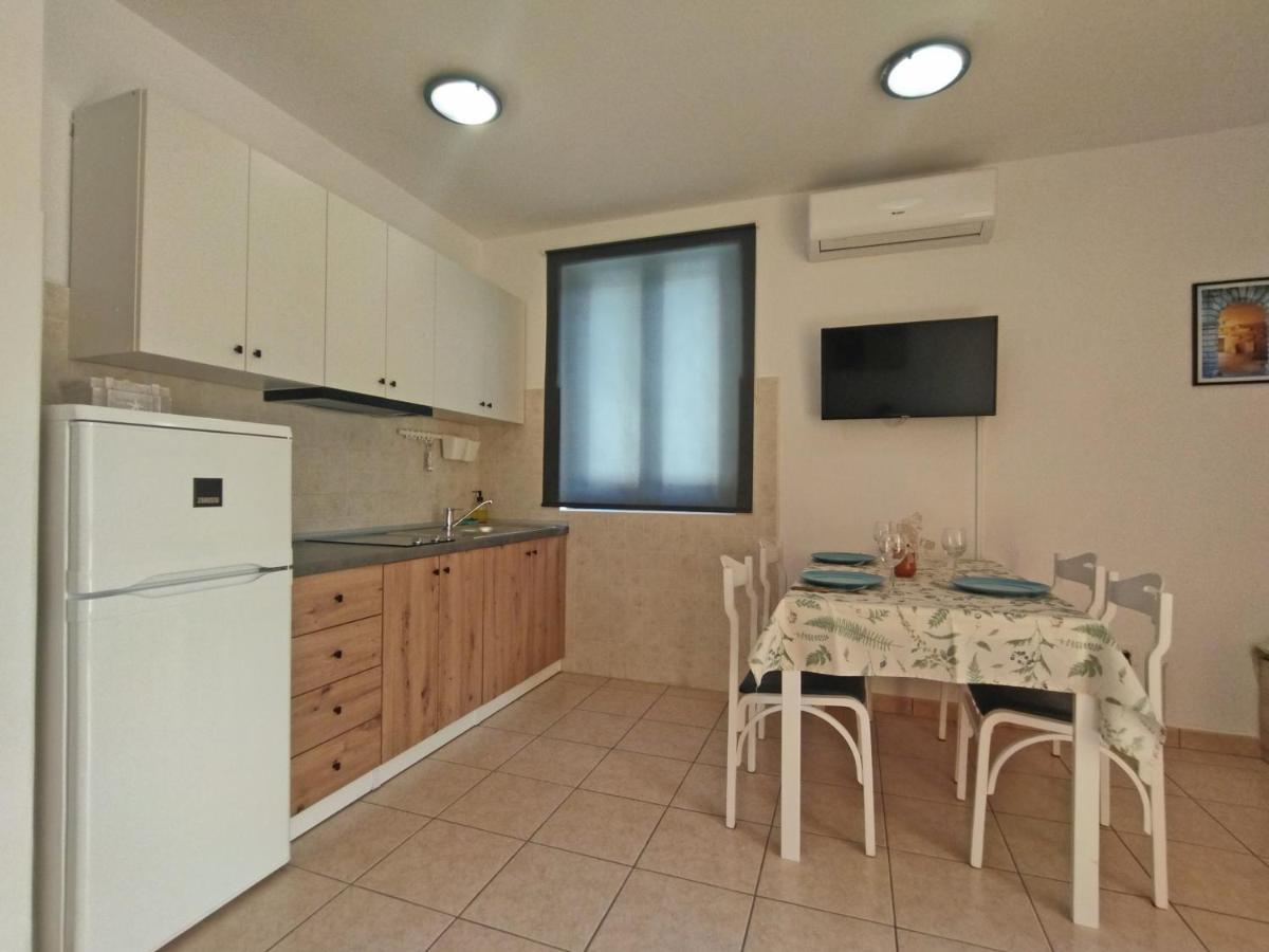 Apartment Rosanna - Intermezzo In Center Of 라벡 외부 사진